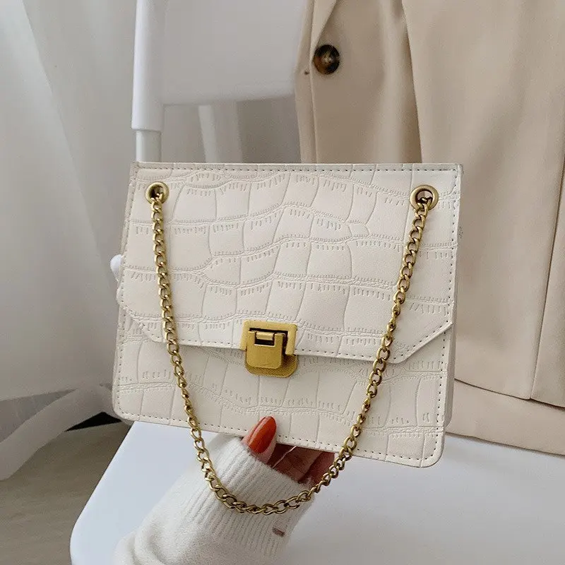 Women's Bag Chain 2022 New Fashion Crocodile Pattern Large Capacity All-match Messenger Bag Small Square Bag
Women's Bag Chain 2022 New Fashion Crocodile Pattern Large Capacity All-match Messenger Bag Small Square Bag