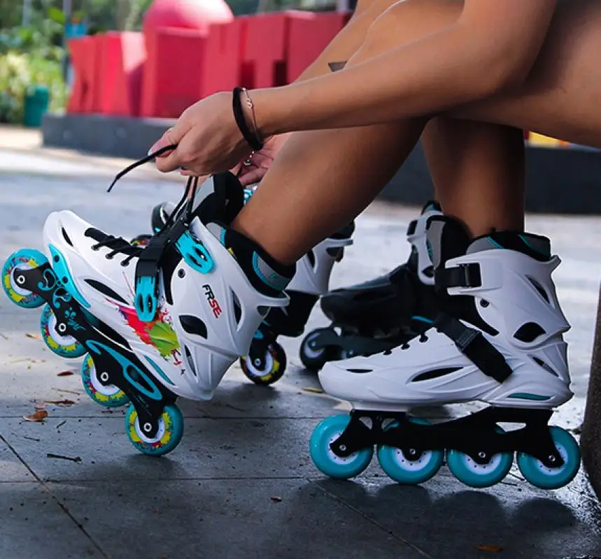 Polypropylene-PP Roller Skate Shoes Pu Rubber 4 Wheels Sneaker Inline Skates Skating Shoes For Adult Men Women Black Size 35-44
Polypropylene-PP Roller Skate Shoes Pu Rubber 4 Wheels Sneaker Inline Skates Skating Shoes For Adult Men Women Black Size 35-44