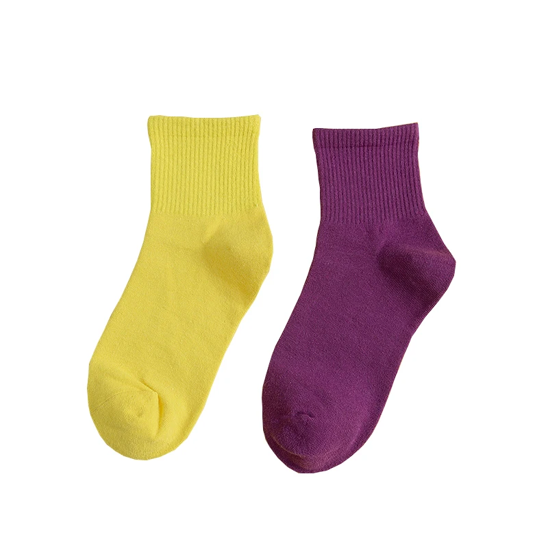 Women Socks Candy Color Solid Brief Crew Students Fashion AB Socks New Fashion Autumn Comfortable Elastic Cotton Casual Standard
Women Socks Candy Color Solid Brief Crew Students Fashion AB Socks New Fashion Autumn Comfortable Elastic Cotton Casual Standard