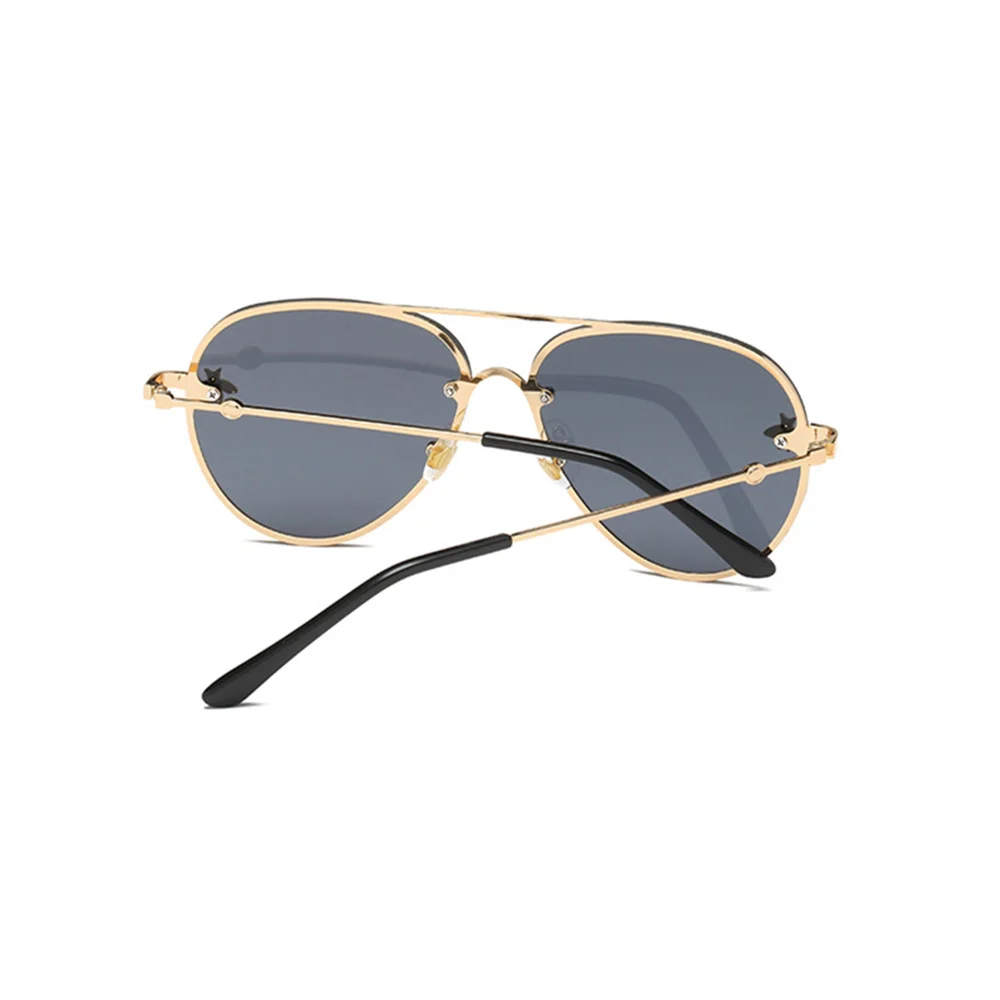Luxury Oval Bee Sunglasses Women Brand Designer Vintage Metal Frame Oversized Sun Glasses Female Grandient Shades Oculos UV400
Luxury Oval Bee Sunglasses Women Brand Designer Vintage Metal Frame Oversized Sun Glasses Female Grandient Shades Oculos UV400