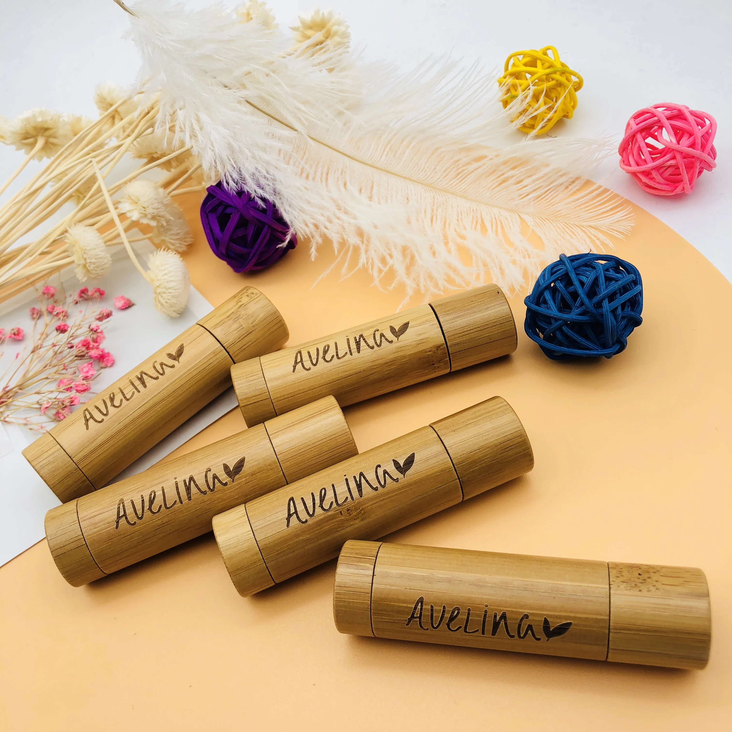 empty lipstick tube wholesale 3ml 5ml bamboo lipstick tube container lip balm containers customized logo 
empty lipstick tube wholesale 3ml 5ml bamboo lipstick tube container lip balm containers customized logo