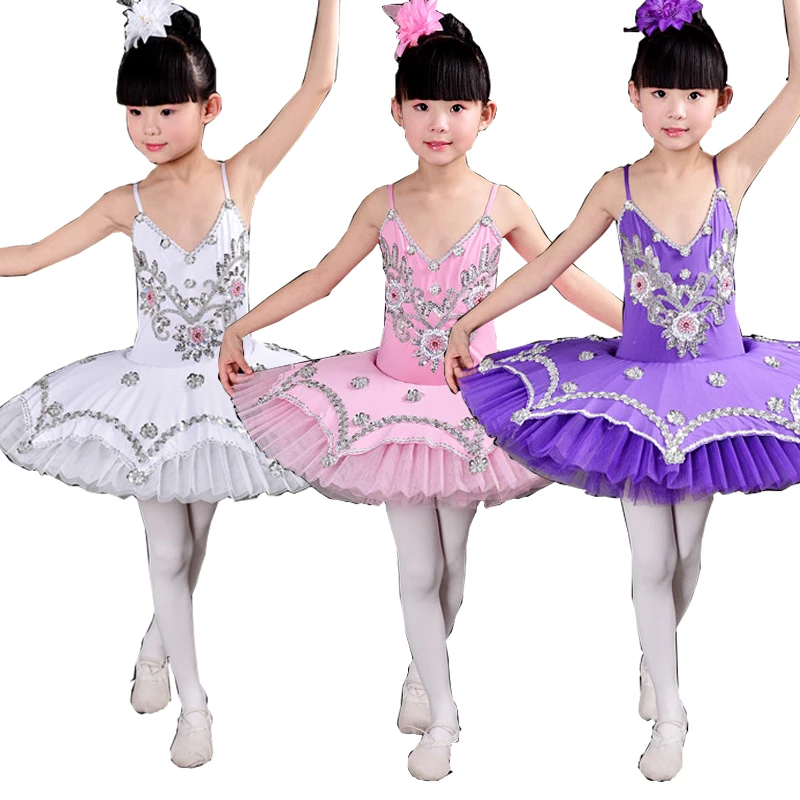 Adult Girls Swan Lake Ballet dancing dress Women Ballroom Ballet Romantic tutu Dance Outfits Stage wear Party dance dress Outfit
Adult Girls Swan Lake Ballet dancing dress Women Ballroom Ballet Romantic tutu Dance Outfits Stage wear Party dance dress Outfit
