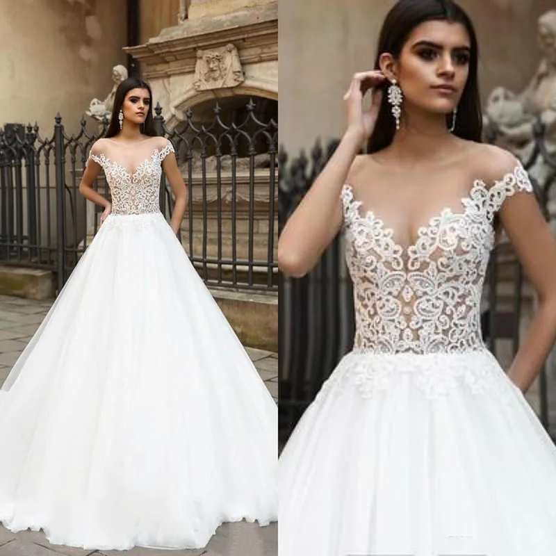 Hi Shy Bride New simple wedding dress backless sleeveless design chiffon lace bride dresses princess dress plus size tailor-made
Hi Shy Bride New simple wedding dress backless sleeveless design chiffon lace bride dresses princess dress plus size tailor-made
