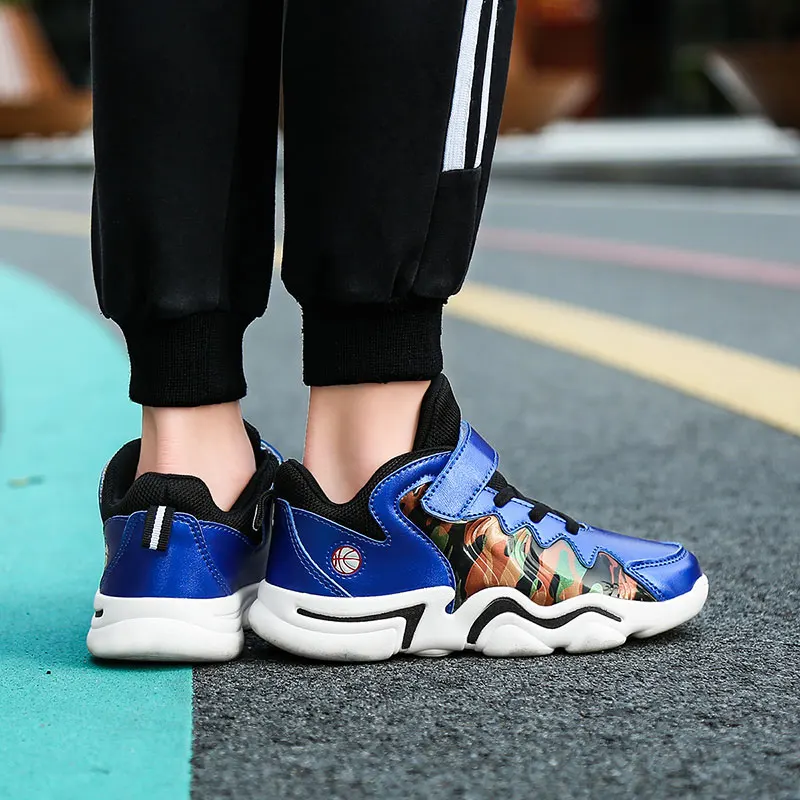 Basketball Shoes For Kids 2019 High Ankle Hook And Loop Fasteners Outdoor Breathabl Anti-slip Sports Shoes Boys Girls size 28-39
Basketball Shoes For Kids 2019 High Ankle Hook And Loop Fasteners Outdoor Breathabl Anti-slip Sports Shoes Boys Girls size 28-39