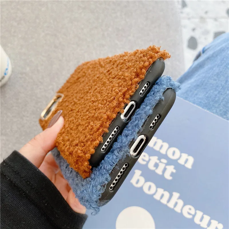 Lamb Wool Phone Case for Huawei P30 P40 Pro Mate 20 Honor 10 Nova 7i for Women Fashion Winter Warm Plush TPU Shockproof Funda
Lamb Wool Phone Case for Huawei P30 P40 Pro Mate 20 Honor 10 Nova 7i for Women Fashion Winter Warm Plush TPU Shockproof Funda