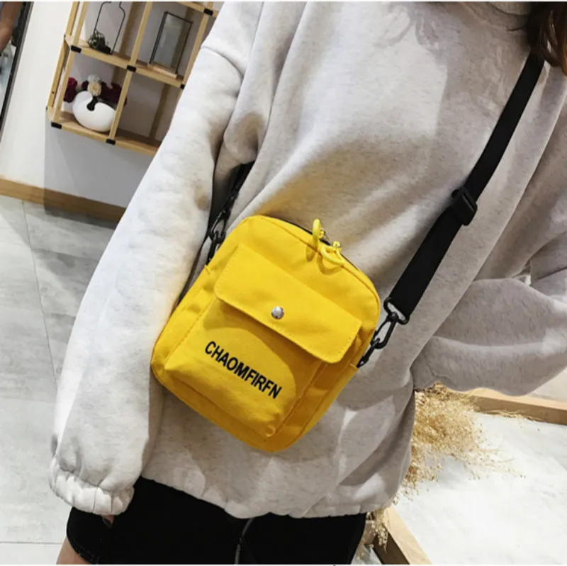Crossbody Bags for Women 2020 Canvas Korean Mini Mobile Phone Crossbody Bag Wallet Headphone Hole Shoulder Bag
Crossbody Bags for Women 2020 Canvas Korean Mini Mobile Phone Crossbody Bag Wallet Headphone Hole Shoulder Bag