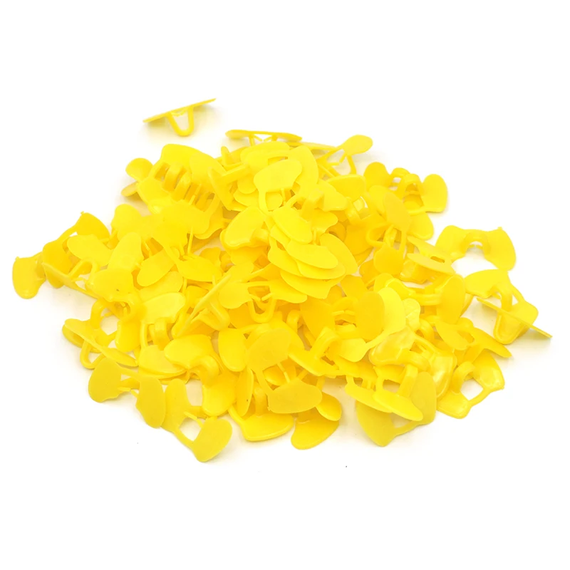 100 Pcs Chicken Glasses Yellow Plastic No bolt Chicken Glasses Anti-pecking Glasses Pigeon Pheasant Poultry Supplies Equipments 
100 Pcs Chicken Glasses Yellow Plastic No bolt Chicken Glasses Anti-pecking Glasses Pigeon Pheasant Poultry Supplies Equipments