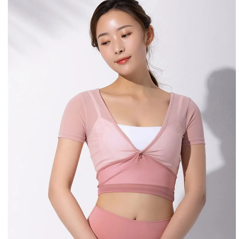 Women Sexy Crop Yoga Top Gym Sports Running Exercise Workout Mesh T-shirt Fitness Short Sleeve Tee Shirt
Women Sexy Crop Yoga Top Gym Sports Running Exercise Workout Mesh T-shirt Fitness Short Sleeve Tee Shirt