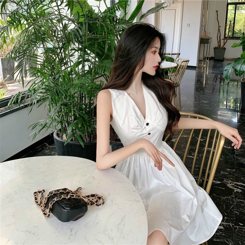 Women Sleeveless Dress Summer Solid V-neck Single Breasted Sexy Elegant Soft Ins Fashion Leisure Womens Korean Style New Preppy
Women Sleeveless Dress Summer Solid V-neck Single Breasted Sexy Elegant Soft Ins Fashion Leisure Womens Korean Style New Preppy