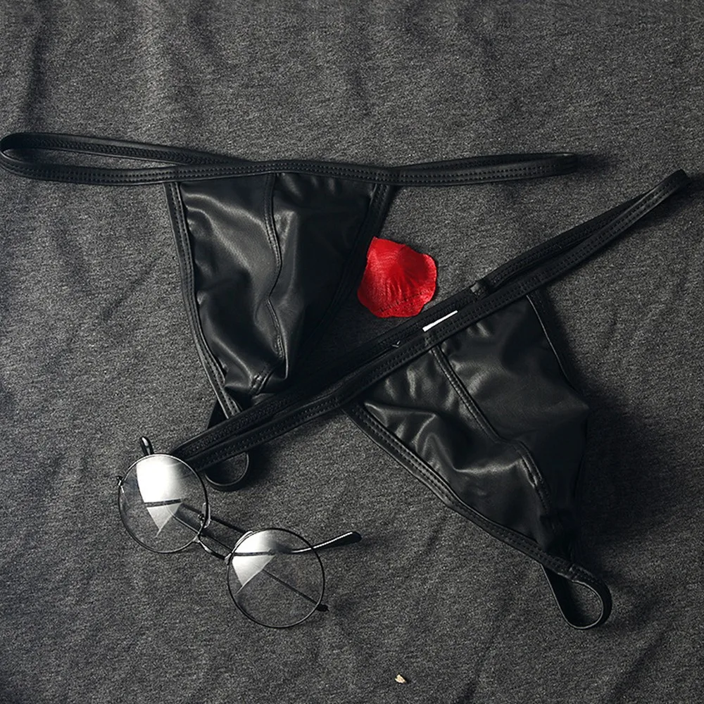 New Men Faux Leather Bugle Pouch Thong Underwear Bikini T-Panties G-string Briefs Sexy Low Waist Low Rise Mini Briefs Lingerie
New Men Faux Leather Bugle Pouch Thong Underwear Bikini T-Panties G-string Briefs Sexy Low Waist Low Rise Mini Briefs Lingerie