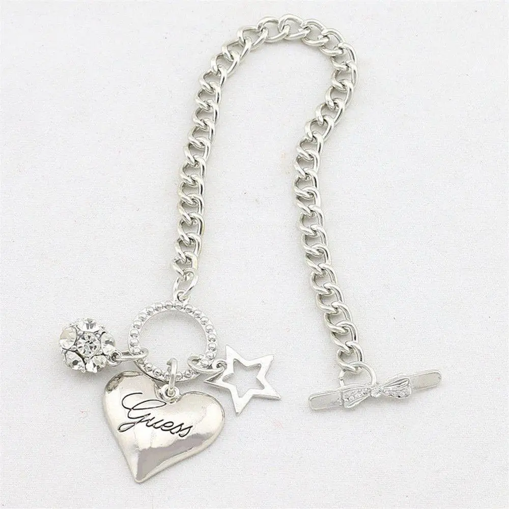 Solid Color All-match Crystal Bracelets Valentine's Day Gift Fashion Women Wild Simple Pentagram Heart Bracelet Crystal Chain
Solid Color All-match Crystal Bracelets Valentine's Day Gift Fashion Women Wild Simple Pentagram Heart Bracelet Crystal Chain