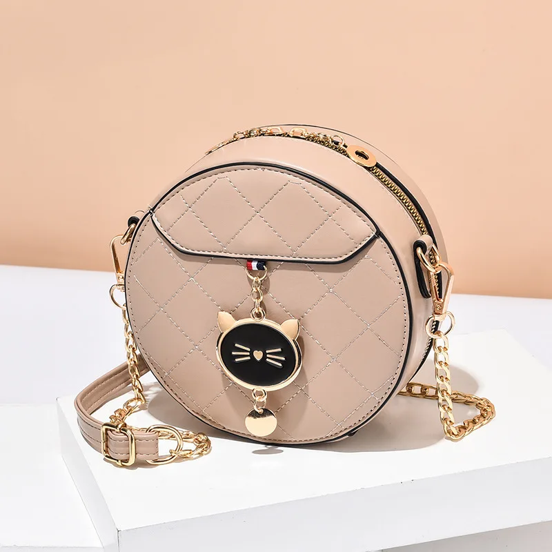2021 New Fashion Plaid Kitten Pendant Women Luxury Handbag Capacity Shoulder Bags for Female Chain PU Leather Small Round Bag
2021 New Fashion Plaid Kitten Pendant Women Luxury Handbag Capacity Shoulder Bags for Female Chain PU Leather Small Round Bag