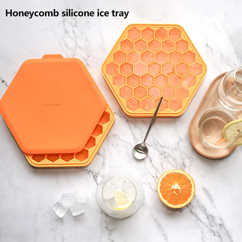 Новейший лоток для льда с крышкой, 37 пустотелых, льдовые кубики, легко снимаются, лоток для виски, коктейля, Бурбона
Новейший лоток для льда с крышкой, 37 пустотелых, льдовые кубики, легко снимаются, лоток для виски, коктейля, Бурбона