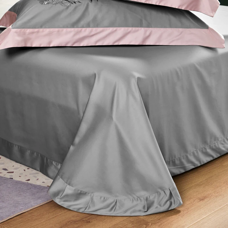 Luxury Satin Egyptian Cotton Floral Embroidery Bedding Set Soft Silky Double Duvet Cover Set Bed Fitted Sheet Set Pillowcases
Luxury Satin Egyptian Cotton Floral Embroidery Bedding Set Soft Silky Double Duvet Cover Set Bed Fitted Sheet Set Pillowcases