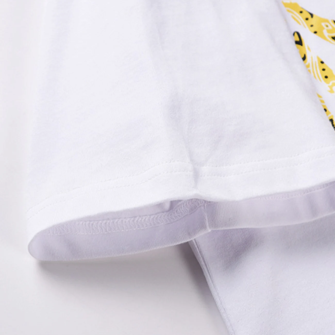 LACIBLE Hip Hop Streetwear T-Shirt Men Harajuku Cashew Flower Skeleton Print Tshirt Cotton 2021 Summer Short Sleeve T Shirt Tops
LACIBLE Hip Hop Streetwear T-Shirt Men Harajuku Cashew Flower Skeleton Print Tshirt Cotton 2021 Summer Short Sleeve T Shirt Tops