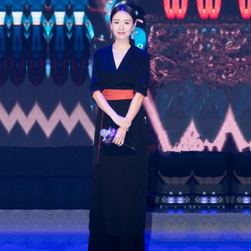 JCHB 2021 new banquet evening dress long dress high end elegant temperament model host show thin long dress
JCHB 2021 new banquet evening dress long dress high end elegant temperament model host show thin long dress