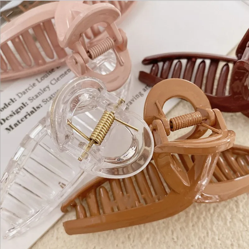 Fashion Elegant Big Hair Claws Simple Wild Transparent Hair Clip Temperament Hair Bath Headdress Hair Accessories For Girls
Fashion Elegant Big Hair Claws Simple Wild Transparent Hair Clip Temperament Hair Bath Headdress Hair Accessories For Girls