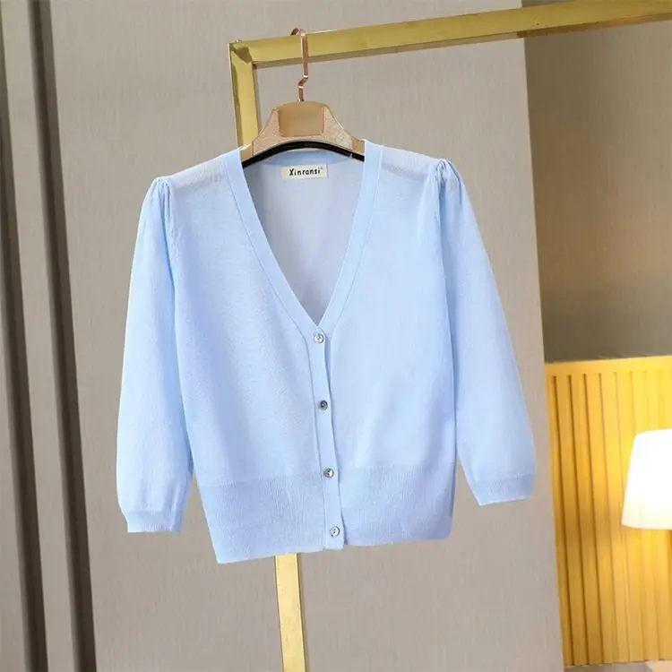 Women 2021 Spring Summer Fashion Ice Silk Knit Cardigan Tops Female Thin Sunscreen Shirts Ladies Solid Color Short Blouses L83
Women 2021 Spring Summer Fashion Ice Silk Knit Cardigan Tops Female Thin Sunscreen Shirts Ladies Solid Color Short Blouses L83