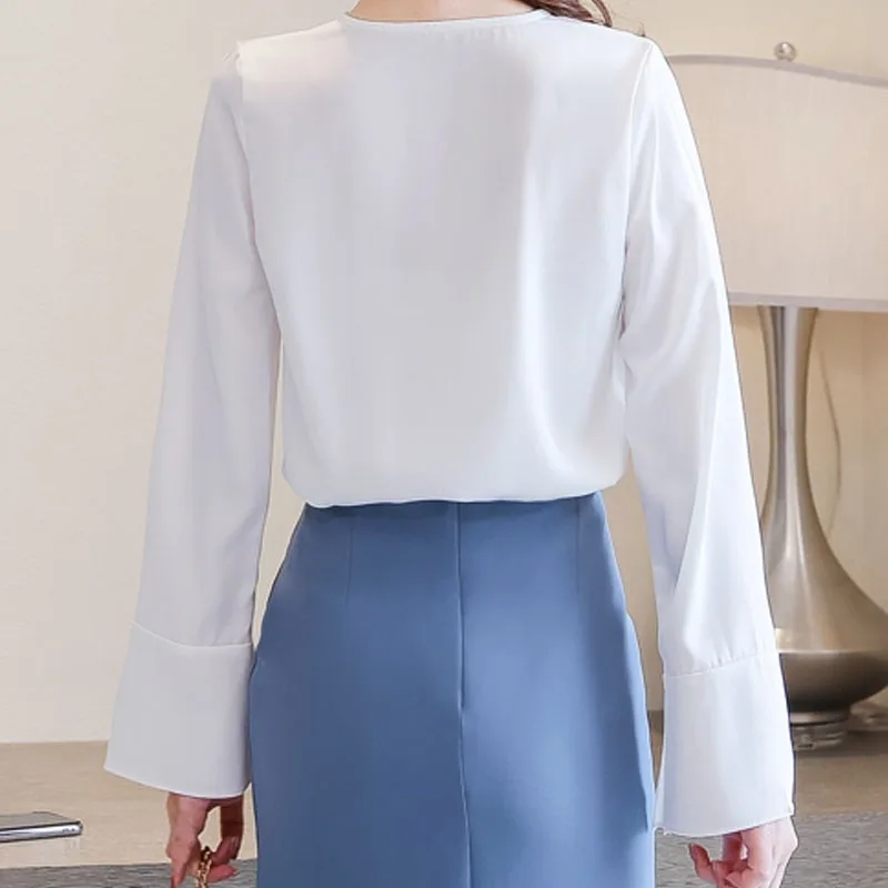 New 2021 Autumn Fashion Women Chiffon Blouses Long Sleeve V-neck Women Tops Casual Solid Elegant Women Clothing OL Style 6258 50
New 2021 Autumn Fashion Women Chiffon Blouses Long Sleeve V-neck Women Tops Casual Solid Elegant Women Clothing OL Style 6258 50