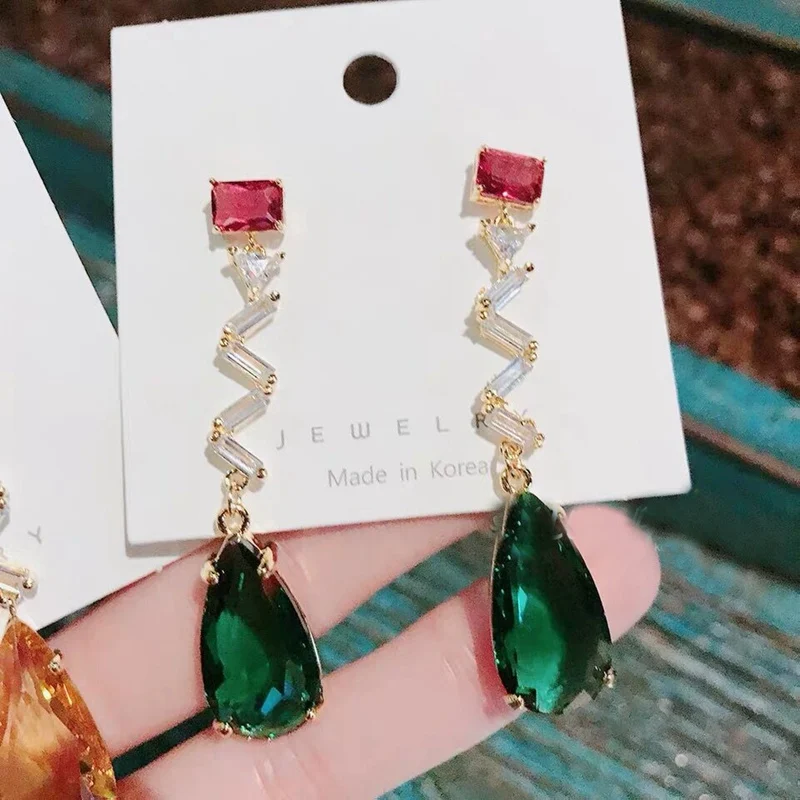 MENGJIQIAO Korean New Design Elegant Wave Waterdrop Crystal Dangle Earrings For Women Students Temperament Oorbellen Jewelry
MENGJIQIAO Korean New Design Elegant Wave Waterdrop Crystal Dangle Earrings For Women Students Temperament Oorbellen Jewelry