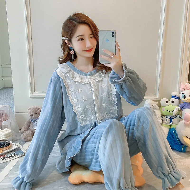 Pajamas Ladies Autumn And Winter Fashion And Comfortable New Coral Fleece Thickened Plus Fleece Warm Flannel Home Service Large
Pajamas Ladies Autumn And Winter Fashion And Comfortable New Coral Fleece Thickened Plus Fleece Warm Flannel Home Service Large