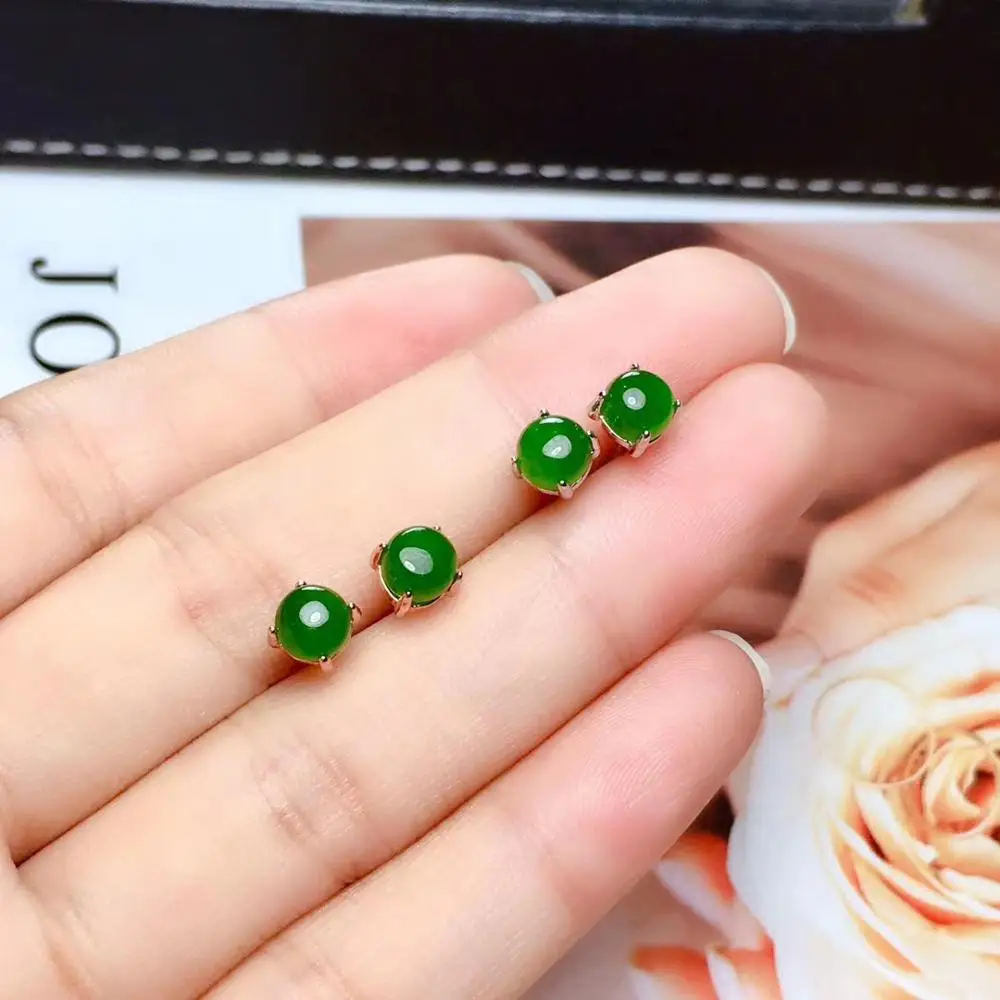 Simple small 5*5mm natural green jasper stud earrings S925 silver natural green gemstone earrings girl gift party fine jewelry
Simple small 5*5mm natural green jasper stud earrings S925 silver natural green gemstone earrings girl gift party fine jewelry