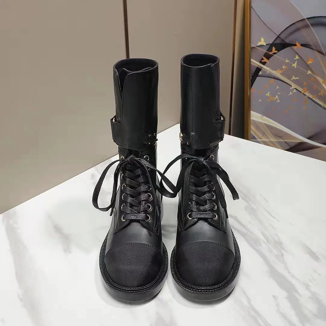 Women's Shoes Female Genuine Leather Warm Women Shoe Autumn Winter Luxury Brands Ankle Boots ladies
Women's Shoes Female Genuine Leather Warm Women Shoe Autumn Winter Luxury Brands Ankle Boots ladies