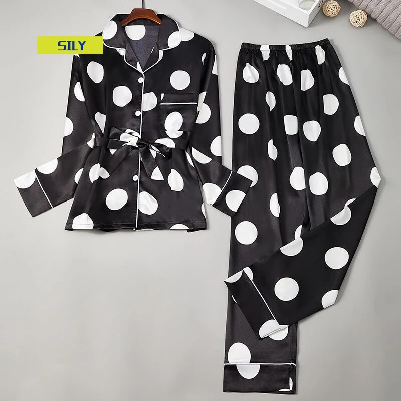 New Faux Silk Women Pajamas Set 2 Pieces Satin Stripes Polka Dot Printed Sleepwear Long Sleeves Autumn Homewear 
New Faux Silk Women Pajamas Set 2 Pieces Satin Stripes Polka Dot Printed Sleepwear Long Sleeves Autumn Homewear
