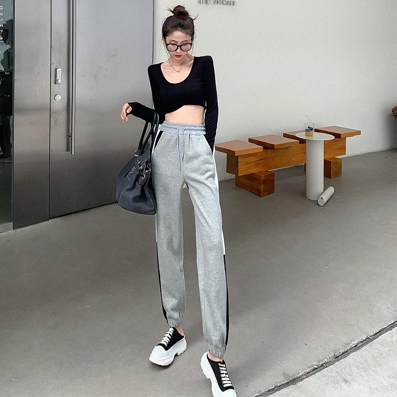 JXMYY autumn and winter new product elastic waist fashion casual trousers with leggings, side color-blocking thickened pants
JXMYY autumn and winter new product elastic waist fashion casual trousers with leggings, side color-blocking thickened pants