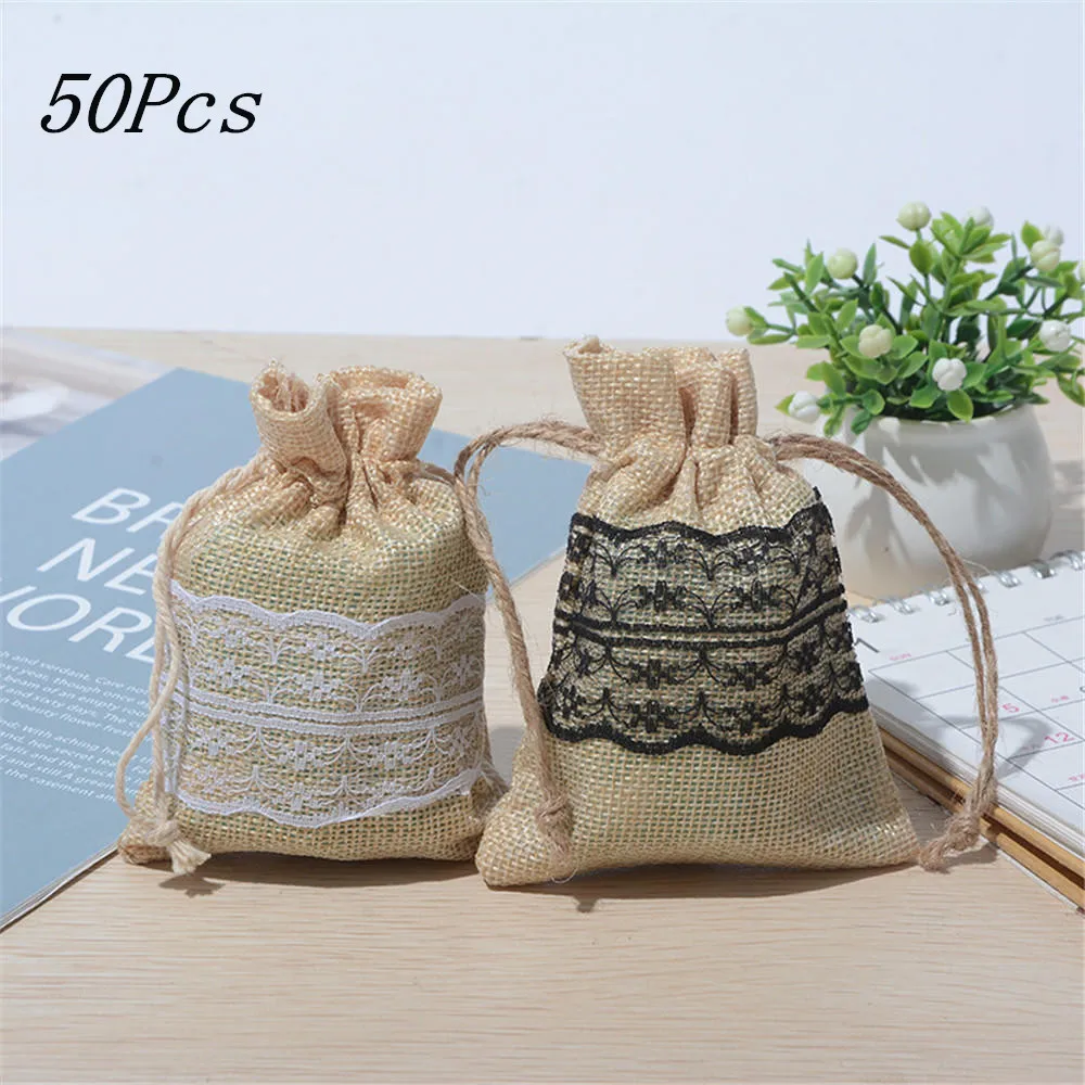 50Pcs 12x9cm Lace Jewelry Packing Candy Drawstring Bag Gift Bags Holiday Party Drawstring Pouches DIY Decoration Wedding Bags
50Pcs 12x9cm Lace Jewelry Packing Candy Drawstring Bag Gift Bags Holiday Party Drawstring Pouches DIY Decoration Wedding Bags