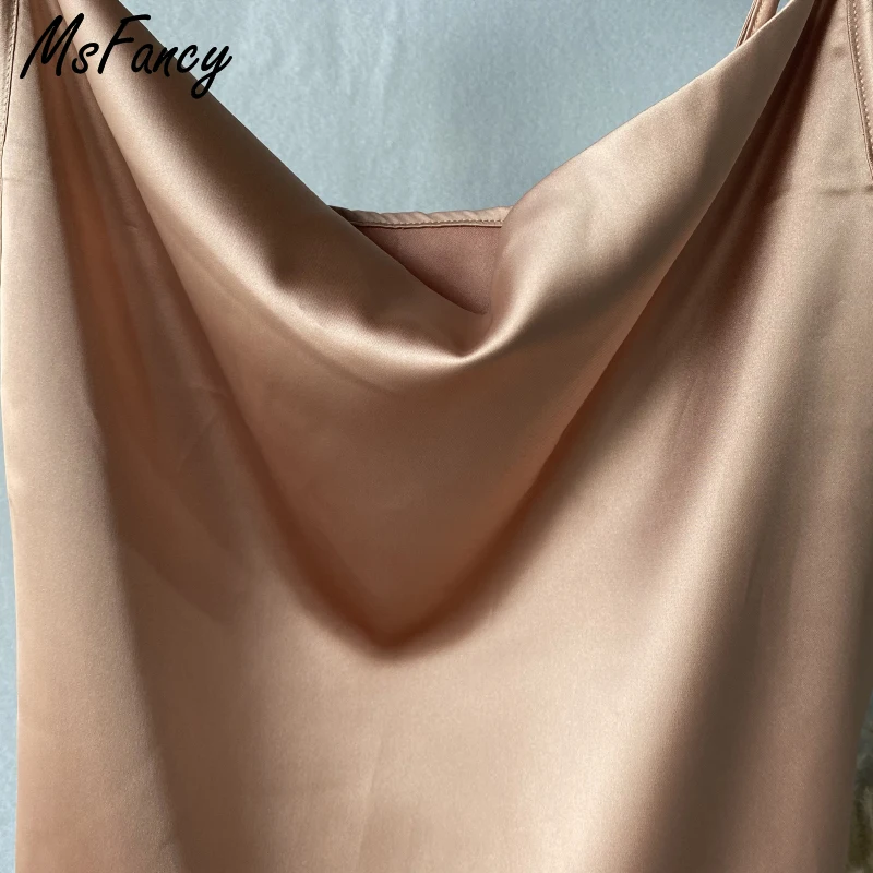 2021 NEW Summer Satin Camisole Women 2021 White Sleeveless Tops Mujer Sexy Strap Basic Tops
2021 NEW Summer Satin Camisole Women 2021 White Sleeveless Tops Mujer Sexy Strap Basic Tops