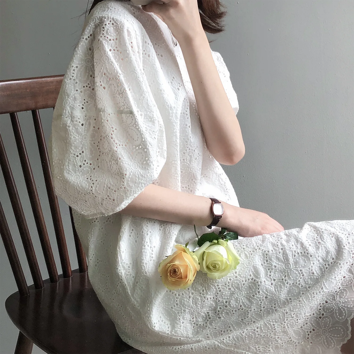 Women's Summer Korean Puff Sleeve Dresses Female O-neck Short-sleeve Hollow Lace Loose Knee-Length Dress 7-5 
Women's Summer Korean Puff Sleeve Dresses Female O-neck Short-sleeve Hollow Lace Loose Knee-Length Dress 7-5