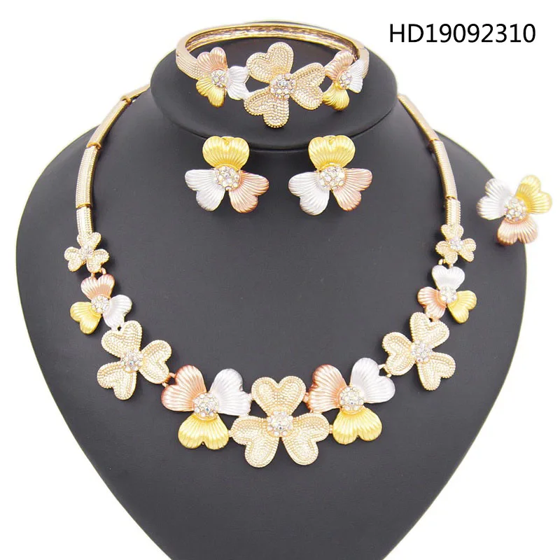 Yulaili Latest Fashion African Jewelry Sets for Women Crystal Flower Shape Necklace Earrings Bracelet Ring Nigerian Jewellery
Yulaili Latest Fashion African Jewelry Sets for Women Crystal Flower Shape Necklace Earrings Bracelet Ring Nigerian Jewellery