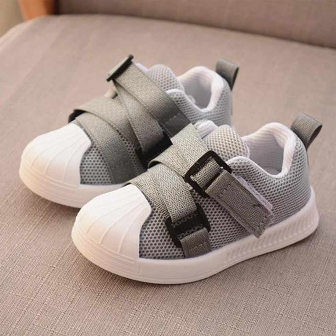 Kids Shoes Toddler Sneakers Baby Boys Girls Sneakers Breathable Unisex Shoes Skateboard Leisure Shoes 
Kids Shoes Toddler Sneakers Baby Boys Girls Sneakers Breathable Unisex Shoes Skateboard Leisure Shoes