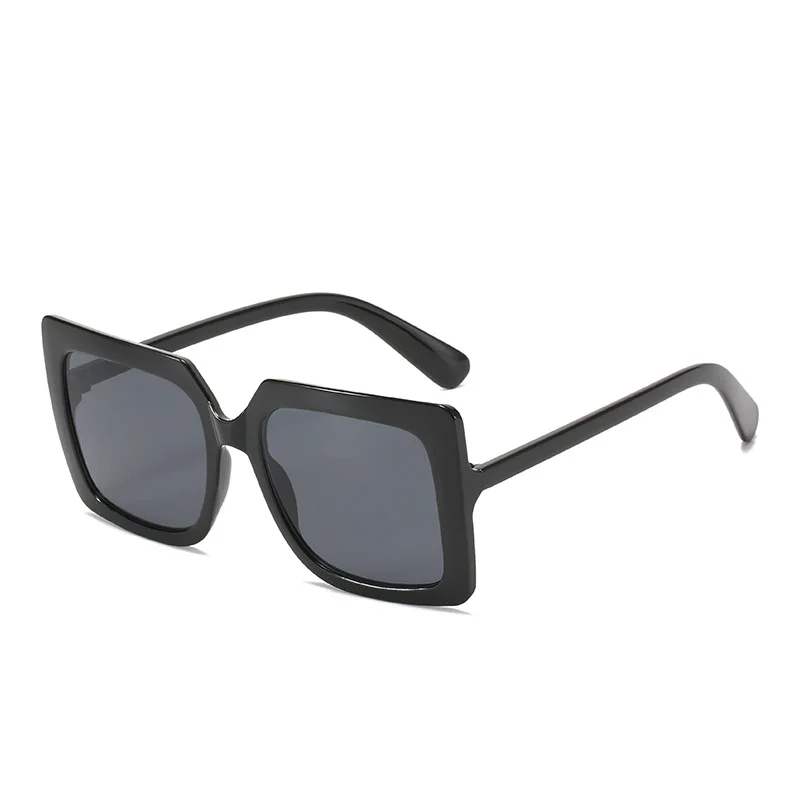 2021 new trend large box Sunglasses Women's fashion net red same sunglasses 3927
2021 new trend large box Sunglasses Women's fashion net red same sunglasses 3927