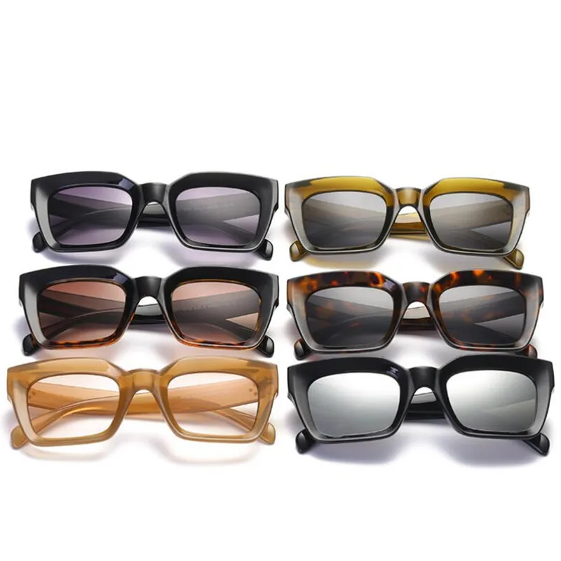 2020 Fashion Classic Square Sunglasses For Women Vintage Brand Designer Eyeware Men Champagne Frame Shades Gift for Girls UV400
2020 Fashion Classic Square Sunglasses For Women Vintage Brand Designer Eyeware Men Champagne Frame Shades Gift for Girls UV400