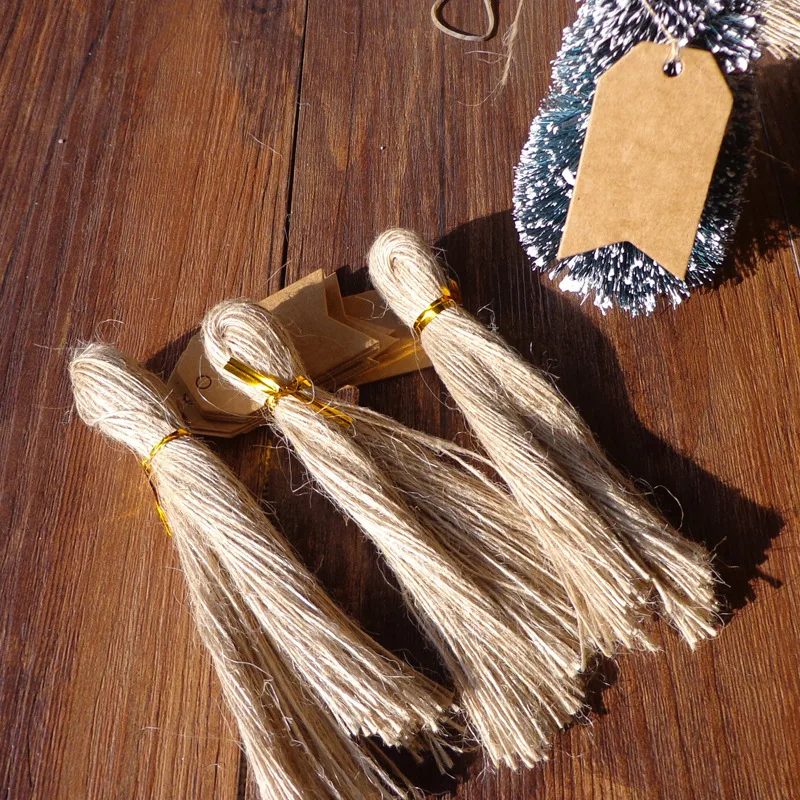1 bundle Fine hemp rope for tag DIY listing natural hand-cut hemp rope Packaging cut hemp rope about 25cm long
1 bundle Fine hemp rope for tag DIY listing natural hand-cut hemp rope Packaging cut hemp rope about 25cm long