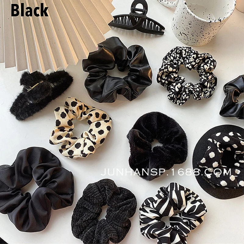 Temperament Black Scrunchies Autum/Winter Fashion Hair Ties Ponytail Holder Elastic Hair Band Women Girl Korean Hair Accessories
Temperament Black Scrunchies Autum/Winter Fashion Hair Ties Ponytail Holder Elastic Hair Band Women Girl Korean Hair Accessories