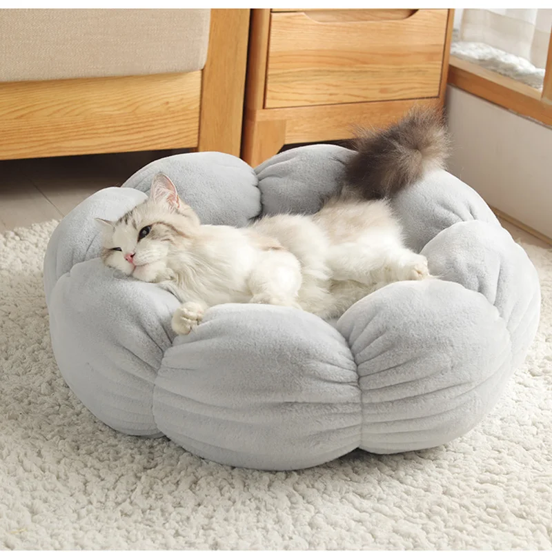 Flower Shaped Cat Bed Super Soft Dog Bed Pet Kennel Round Sleeping Bag Lounger Cat House Winter Warm Sofa Basket for Puppies
Flower Shaped Cat Bed Super Soft Dog Bed Pet Kennel Round Sleeping Bag Lounger Cat House Winter Warm Sofa Basket for Puppies