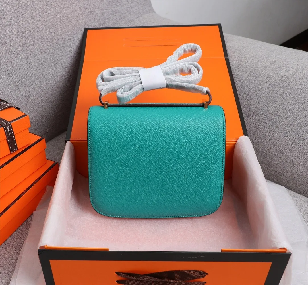 Luxury ladies fashion handbag shoulder messenger bag lipstick bag top ladies handbag women top quality luxury brand
Luxury ladies fashion handbag shoulder messenger bag lipstick bag top ladies handbag women top quality luxury brand