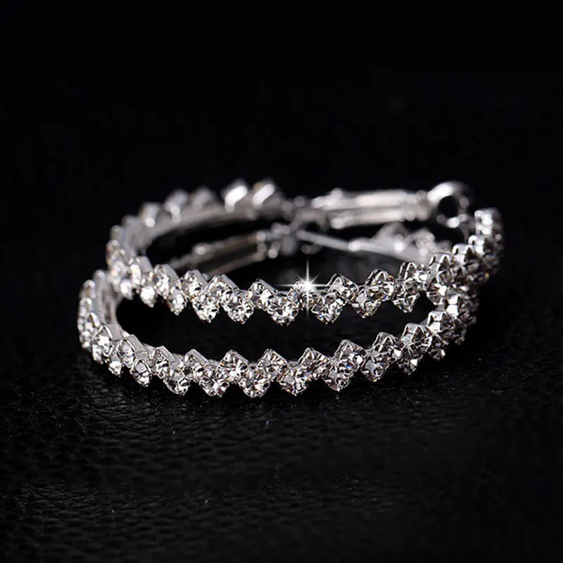New Design Fashion Charm Austrian crystal hoop earrings Geometric Round Shiny rhinestone big earring jewelry women
New Design Fashion Charm Austrian crystal hoop earrings Geometric Round Shiny rhinestone big earring jewelry women
