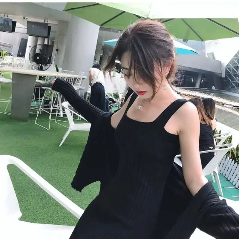 TYJTJY Women's Sweater Fashion Vest Two-Piece Autumn And Winter 2020 New Knit Plus Size Cardigan Net Red Sexy Strap Dress Suit
TYJTJY Women's Sweater Fashion Vest Two-Piece Autumn And Winter 2020 New Knit Plus Size Cardigan Net Red Sexy Strap Dress Suit