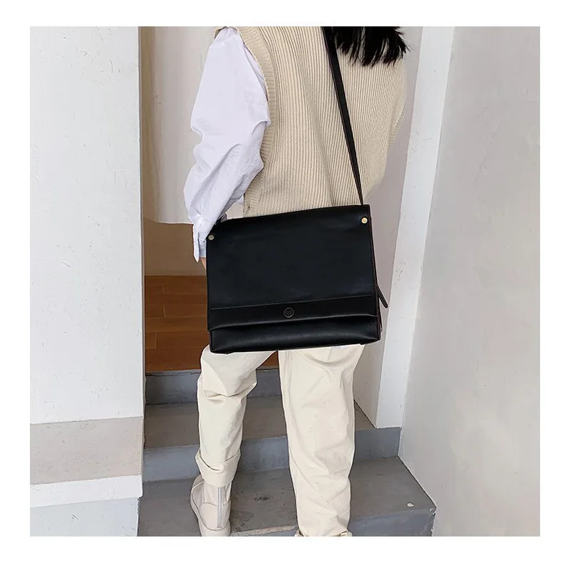 OLSITTI Light luxury simplicity Handbags Women's Shoulder Bags For Women 2020 Designer High Quality Leather Messenger Bags
OLSITTI Light luxury simplicity Handbags Women's Shoulder Bags For Women 2020 Designer High Quality Leather Messenger Bags