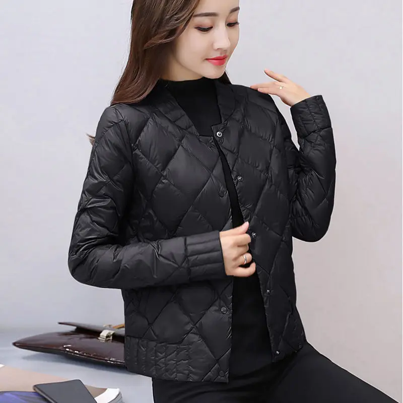 Autumn Winter Fashion New Cotton Padded Jacket Women Short Light Down Cotton Padded Jacket Thin Lady Solid Stand Collar Jacket 
Autumn Winter Fashion New Cotton Padded Jacket Women Short Light Down Cotton Padded Jacket Thin Lady Solid Stand Collar Jacket