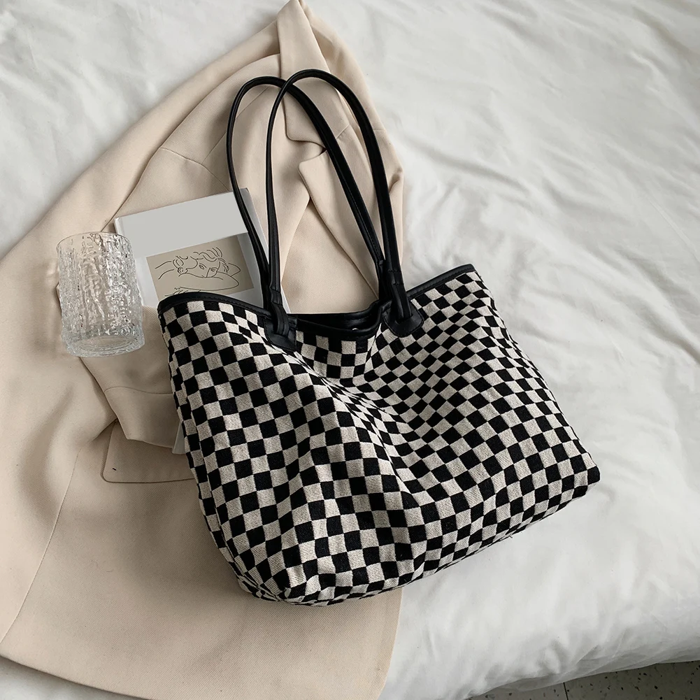 Vintage Women Shoulder Bags Temperament Ladies Lattice Print Shopping Underarm Bag Contrast Color Purse Handbags
Vintage Women Shoulder Bags Temperament Ladies Lattice Print Shopping Underarm Bag Contrast Color Purse Handbags