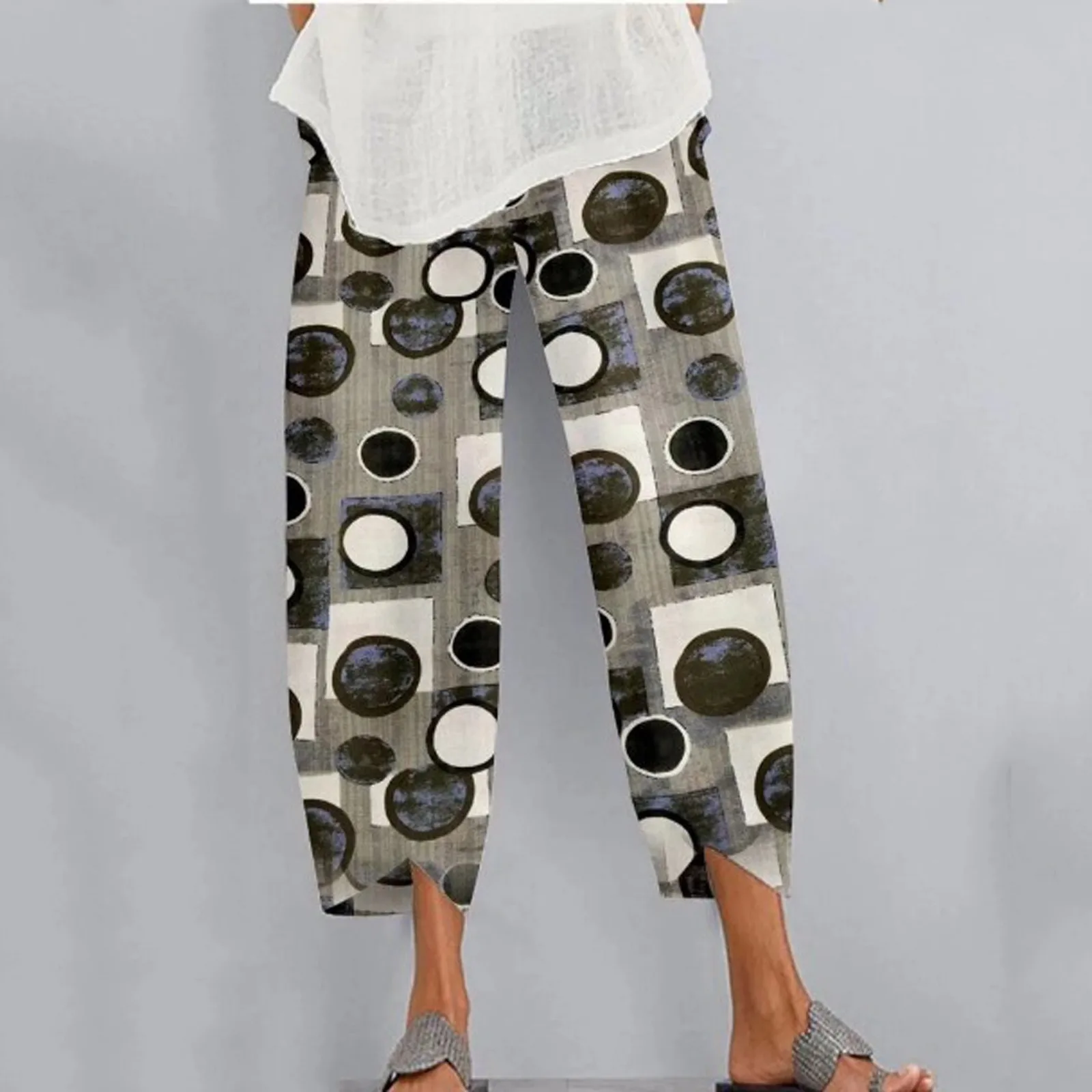 2021 Summer Fashion Printed Cotton Linen Harem Pants For Women Casual High Waist Calf-Length Loose Trousers Female Streetwear
2021 Summer Fashion Printed Cotton Linen Harem Pants For Women Casual High Waist Calf-Length Loose Trousers Female Streetwear