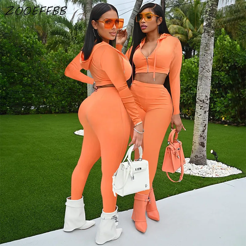 Комплект Спортивный из двух предметов, с капюшоном, на молнии, с длинным рукавом
Комплект Спортивный из двух предметов, с капюшоном, на молнии, с длинным рукавом