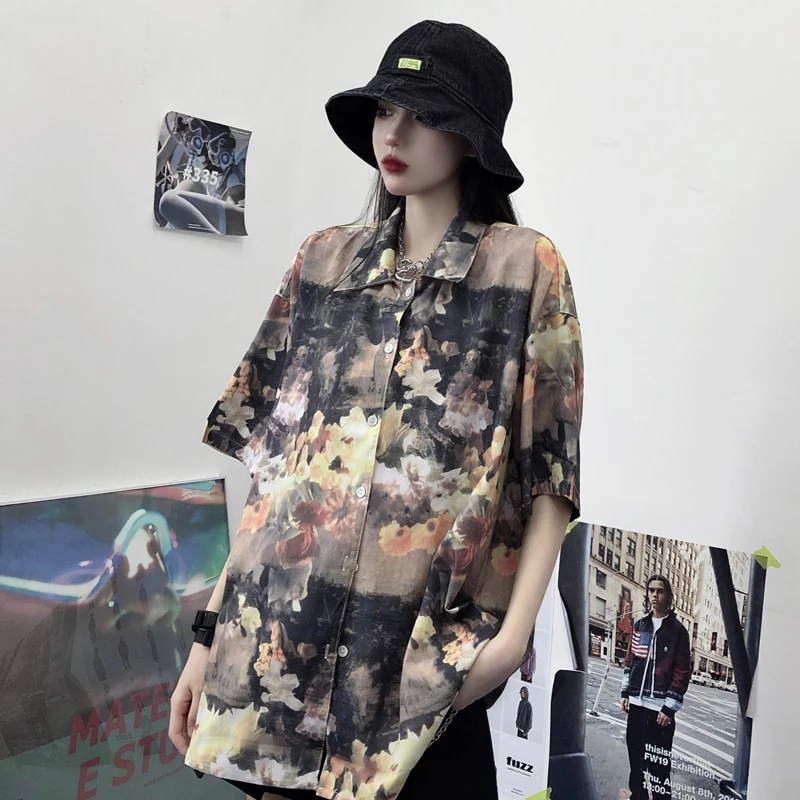 Long Loose Shirt Ulzzang Harajuku Button Up Tee for Women Ladies T Shirt Summer Tshirt Aesthetic Tee Tops 2021 90s Clothes
Long Loose Shirt Ulzzang Harajuku Button Up Tee for Women Ladies T Shirt Summer Tshirt Aesthetic Tee Tops 2021 90s Clothes
