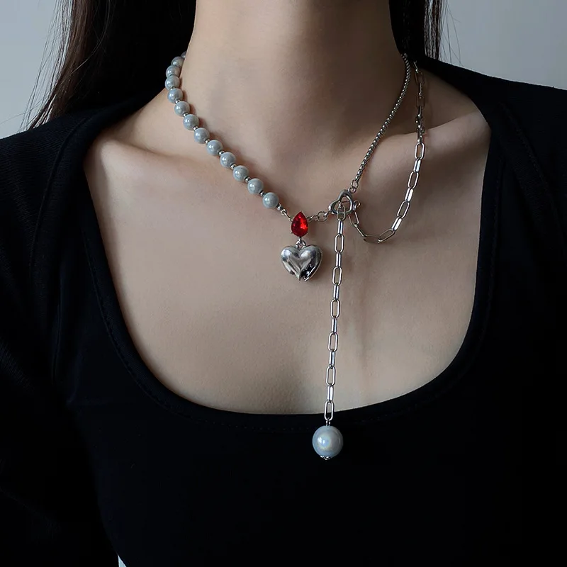 2021 Trend Jewelry Women's Neck Chain Goth Pearl Chains Love Pendant Necklaces Woman Accessories Punk Fashion Women Necklace
2021 Trend Jewelry Women's Neck Chain Goth Pearl Chains Love Pendant Necklaces Woman Accessories Punk Fashion Women Necklace