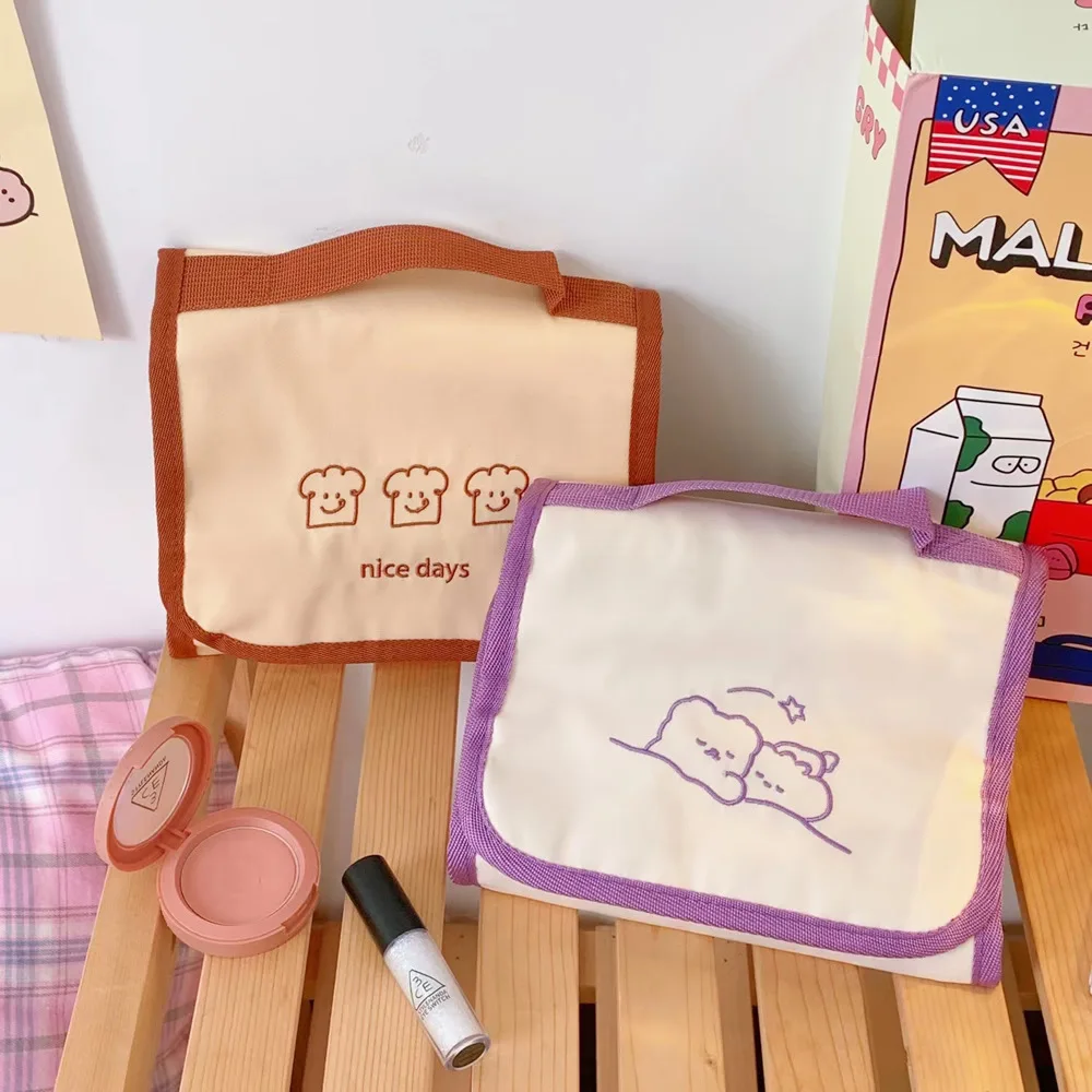 Folding Cosmetic Bag for Women Zipper Mesh Separable Cosmetics Pouch Ladies Foldable Polyester Bag Portable Travel Bag
Folding Cosmetic Bag for Women Zipper Mesh Separable Cosmetics Pouch Ladies Foldable Polyester Bag Portable Travel Bag